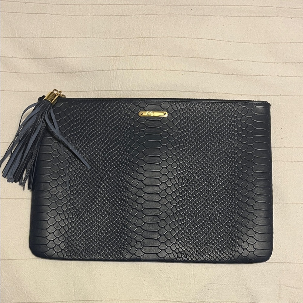 GiGi New York Navy Textured Clutch